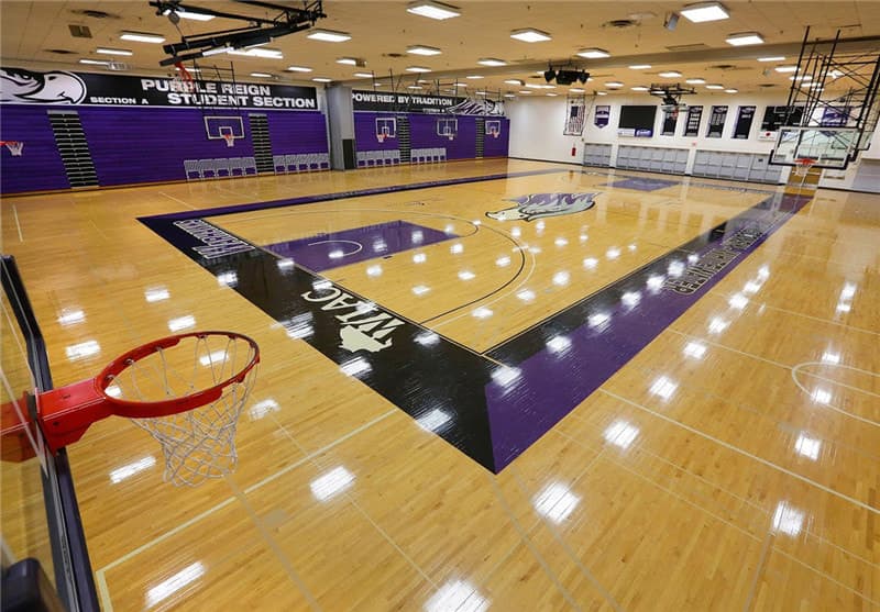 大家都歡迎的運動木地板，閃閃發(fā)光自有道理