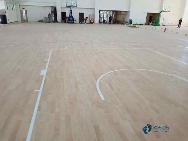 運(yùn)動(dòng)木地板安裝這些事很重要