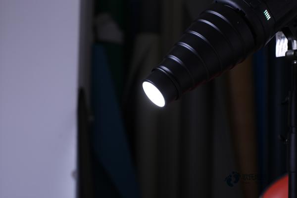 學(xué)?；@球場館地板標(biāo)準(zhǔn)尺寸1