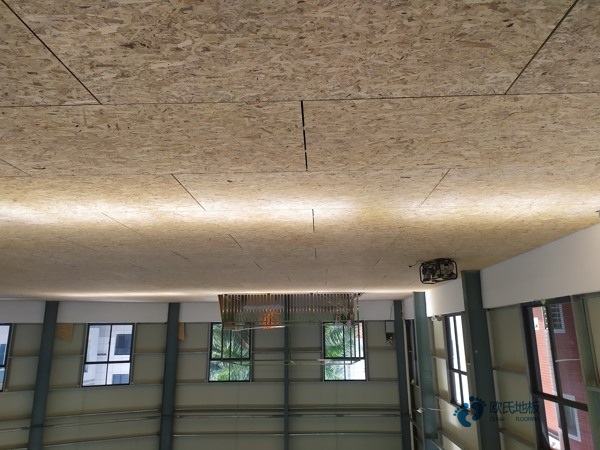 國產(chǎn)運(yùn)動籃球木地板每平方價格