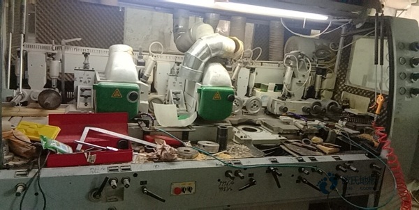 中學(xué)籃球運動木地板施工步驟1